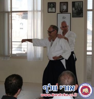 שיעור משותף ראשון לשנת 2011. בשיעור נכחו שלושה בתי ספר: קונג פו קוף (בהדרכת עמית הימלשטיין), איקיידו ישראל (בהדרכת אמיר זנדקוביץ) ובית הספר שלנו - שורין ריו קראטה ג'וטסו
