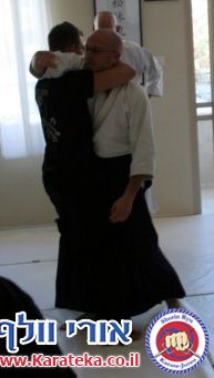 שיעור משותף ראשון לשנת 2011. בשיעור נכחו שלושה בתי ספר: קונג פו קוף (בהדרכת עמית הימלשטיין), איקיידו ישראל (בהדרכת אמיר זנדקוביץ) ובית הספר שלנו - שורין ריו קראטה ג'וטסו