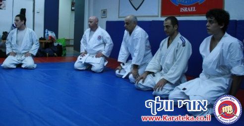 שיעור משותף עם ישראל טונג'י סנסאי המלמד אייקיג'וטסו. 14-11-2010