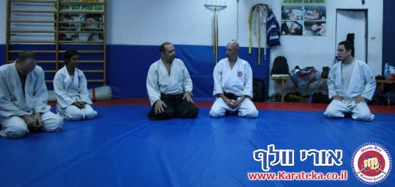 שיעור משותף עם ישראל טונג'י סנסאי המלמד אייקיג'וטסו. 14-11-2010