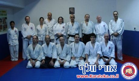 שיעור משותף עם ישראל טונג'י סנסאי המלמד אייקיג'וטסו. 14-11-2010