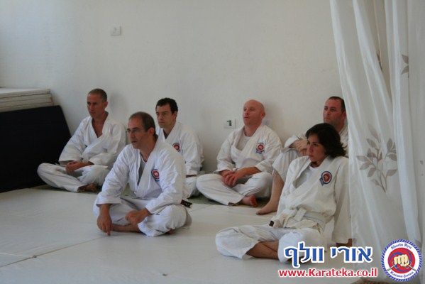 בחינה לדרגות קיו 9+8 ולקיו 5 של חלק מתלמידי בית הספר. הבחינות נערכו בסטודיו הראשי בתל אביב