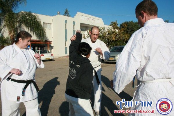 2-3/12/2011 מחנה אימונים של סוף שבוע בהשתתפות מורה אורח מחו''ל. 