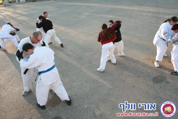 2-3/12/2011 מחנה אימונים של סוף שבוע בהשתתפות מורה אורח מחו''ל. 