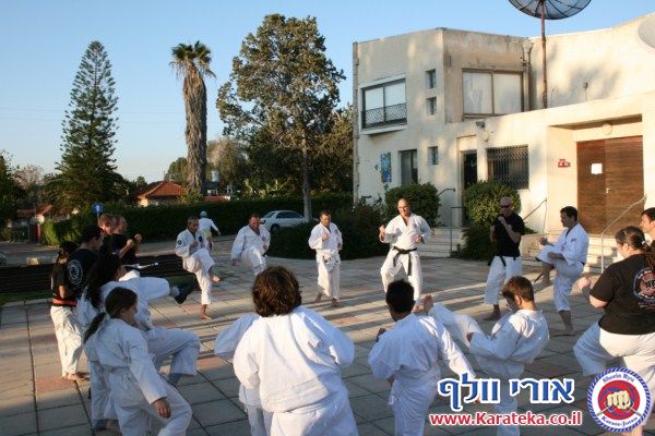2-3/12/2011 מחנה אימונים של סוף שבוע בהשתתפות מורה אורח מחו''ל. 