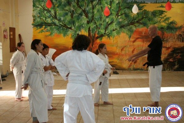 2-3/12/2011 מחנה אימונים של סוף שבוע בהשתתפות מורה אורח מחו''ל. 