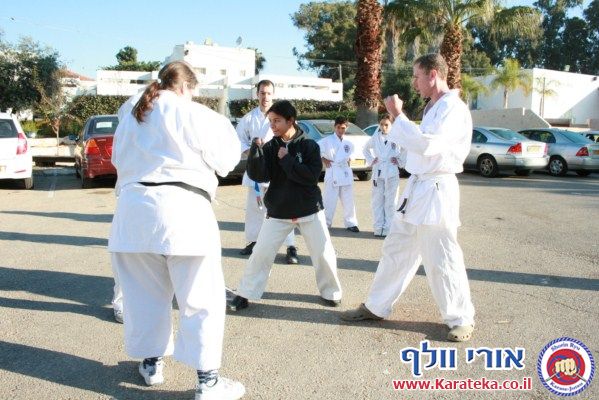 2-3/12/2011 מחנה אימונים של סוף שבוע בהשתתפות מורה אורח מחו''ל. 