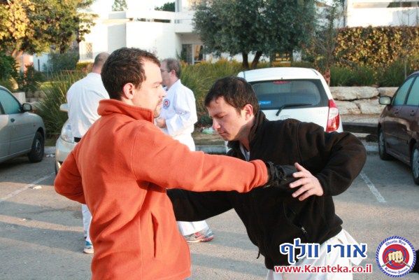 2-3/12/2011 מחנה אימונים של סוף שבוע בהשתתפות מורה אורח מחו''ל. 