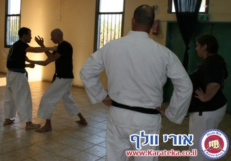 2-3/12/2011 מחנה אימונים של סוף שבוע בהשתתפות מורה אורח מחו''ל. 