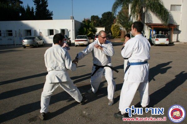 2-3/12/2011 מחנה אימונים של סוף שבוע בהשתתפות מורה אורח מחו''ל. 