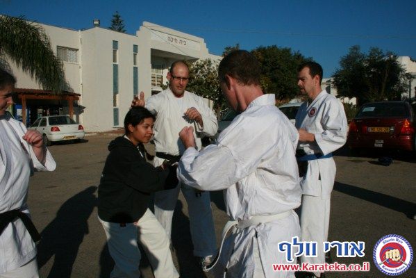 2-3/12/2011 מחנה אימונים של סוף שבוע בהשתתפות מורה אורח מחו''ל. 