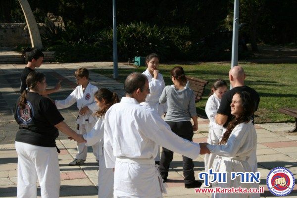 2-3/12/2011 מחנה אימונים של סוף שבוע בהשתתפות מורה אורח מחו''ל. 