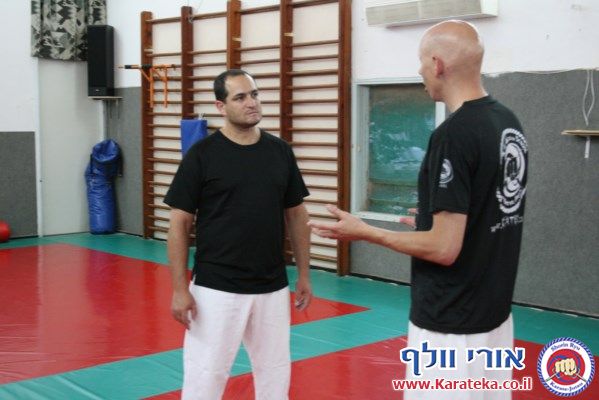 5/2013 תלמידי קבוצת הבוגרים ''משחקים'' לפני תחילת האימון