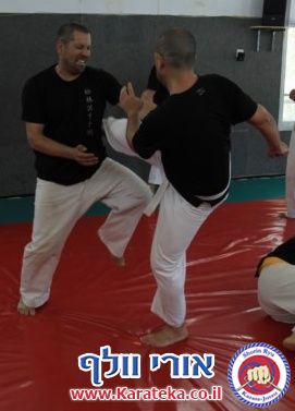 תרגיל לחץ מרובה משתתפים אשר התקיים לאחר אימון ארוך ומפרך כאשר היינו כבר עייפים... התרגיל דורש ריכוז וטכניקה נכונה גם כאשר הגוף מותש והראש מסוחרר