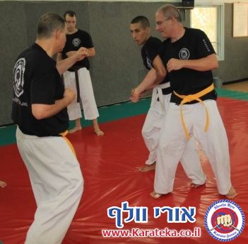 תרגיל לחץ מרובה משתתפים אשר התקיים לאחר אימון ארוך ומפרך כאשר היינו כבר עייפים... התרגיל דורש ריכוז וטכניקה נכונה גם כאשר הגוף מותש והראש מסוחרר