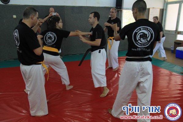 תרגיל לחץ מרובה משתתפים אשר התקיים לאחר אימון ארוך ומפרך כאשר היינו כבר עייפים... התרגיל דורש ריכוז וטכניקה נכונה גם כאשר הגוף מותש והראש מסוחרר